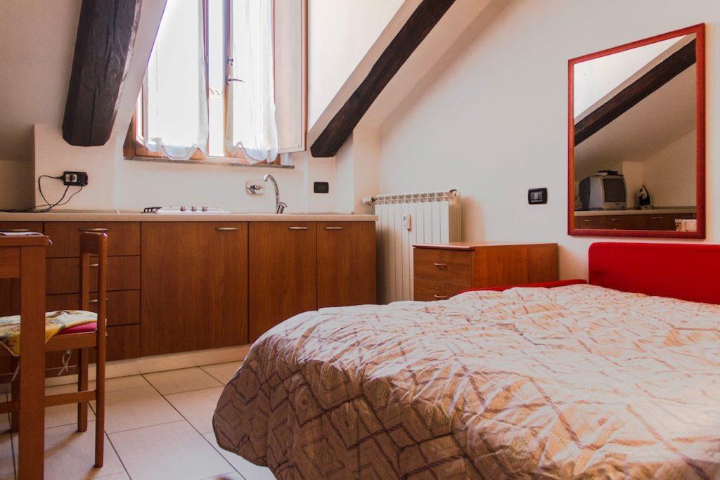 Mono Rosso Apartment Turin Bagian luar foto